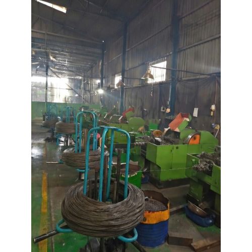 Máy sản xuất ốc vít